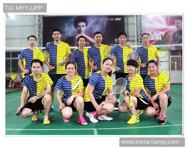 成都羽毛球队与武汉羽毛球队赛后状态分析与复盘总结