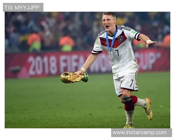 足球明星布鲁林的传奇之路与他在绿茵场上的辉煌成就解析 足球明星布鲁林的传奇之路与他在绿茵场上的辉煌成就解析