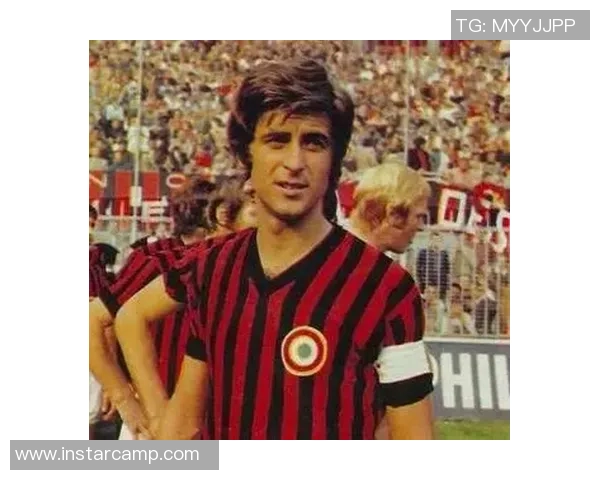 揭晓16号足球明星的真实身份与传奇故事，带你走进他的辉煌职业生涯与个人魅力